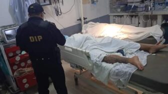 Tras operativo, aparte de policía, muere un presunto extorsionista y otro es capturado
