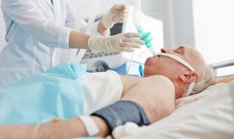 ¿Qué es una intubación endotraqueal?