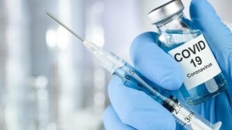 ¿Cuándo me debo aplicarme la segunda dosis de vacuna contra el COVID-19?