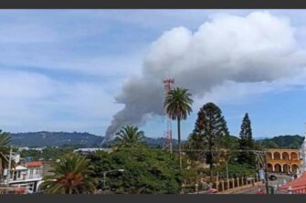 VIDEO | Vecinos captan el momento en donde explota cohetería