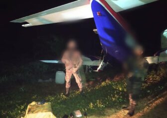 Seis detenidos en Sayaxché, Petén tras localizar avioneta con droga