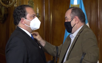 Juramentan a Mario Búcaro, Ministro de Relaciones Exteriores