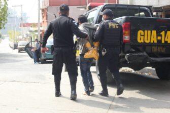 Capturan a presuntos sicarios de la mara 18