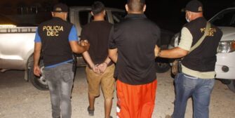 Encuentran a grupo de migrantes en un hotel de Flores, Petén