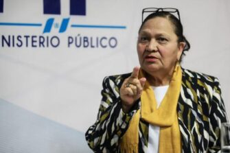 Consuelo Porras toma posesión como jefa del Ministerio Público