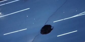 Hundimiento en Villa Nueva hace que se modifique tránsito