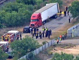 Sube a 46 la cifra de cadáveres encontrados en un camión en Texas
