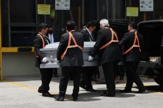 Retornarán seis cuerpos de víctimas mortales de tragedia en Texas