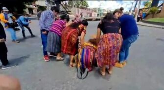 Familiares seguirán buscando a mujeres