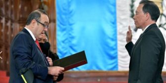 Cambian de presidente del Banguat: el exministro Álvaro González Ricci