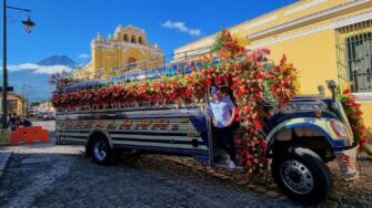 Hoy y mañana es el Festival de las Flores en La Antigua Guatemala