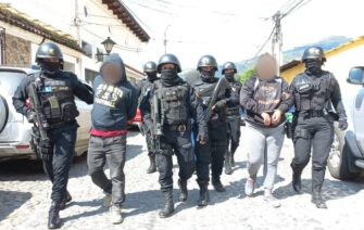 Los capturan por secuestrar a un niño