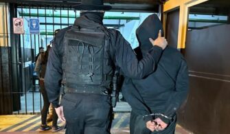 Cae «El chuchito»: Llevaba drogas y armas