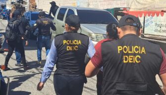 Pareja explotaba a adolescentes para ganar dinero