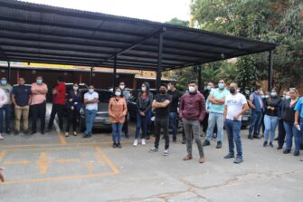 SIMULACRO: Evacuan a empleados del Ministerio de Salud