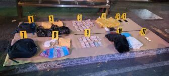 PNC captura a dos hombres transportando Q236 mil en efectivo de dudosa procedencia