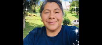 Sicarios asesinan dentro de un microbús a dirigente de un Cocode de Mixco