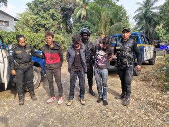 Asaltaban bus extraurbano en Escuintla, los persiguen y arrestan