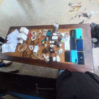 Este sábado requisan un sector de cárcel de Pavón y esto han hallado hasta ahora