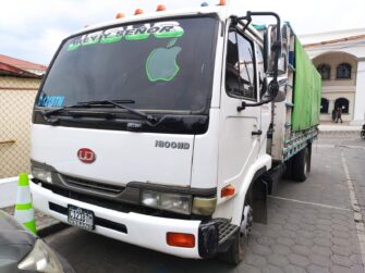 Llevaban camión robado repleto de mercadería