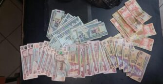 Engañaban a comerciantes con dinero falso