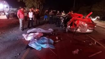 Grupo de amigos sufre trágico accidente de tránsito en ruta al puerto: tres muertos y una herida grave