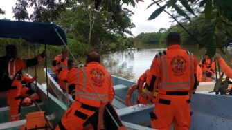 Hallan el cuerpo de un hombre tras intensa búsqueda en aguas del río Ciénaga, Río Dulce