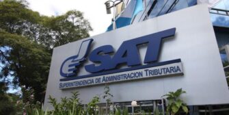 SAT lanza plan de fiscalización de fin de año con más de 32 mil verificaciones en comercios