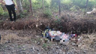 Joven de 22 años encontrado sin vida en cuneta tras presunto ataque de sicarios