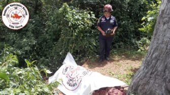 Hallazgo en zona boscosa: Encuentran cuerpo atado y envuelto en sábanas en Villa Nueva