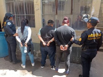 Tres mujeres carteristas con amplio historial de robo son detenidas en Villa Nueva