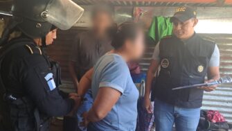Capturada en Escuintla: Mujer habría cometido plagio y secuestro de niño;