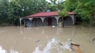 Inundaciones causadas por el desbordamiento del río Chixoy afectan a poblados de Cobán y Quiché