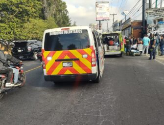 Motorista pierde la vida tras impactar contra un poste en la 15 avenida de San Cristóbal
