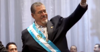 Bernardo Arévalo asume la presidencia de Guatemala 2024-2028 en una histórica ceremonia de madrugada