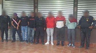 Operación conjunta entre la PNC y transportistas logra la captura banda de robafurgones en Zacapa.