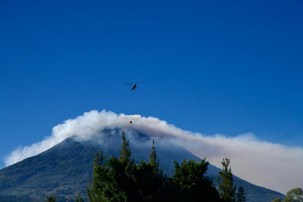 volcán de agua 14