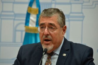 Presidente de Guatemala pide unidad en reforma del Congreso tras fallo de la CC