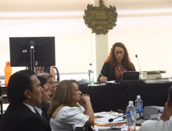 Otorgan medida sustitutiva a magistrados del TSE