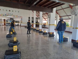 Operativos en el Pacífico: Interceptan tres embarcaciones con posibles ilícitos