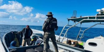 Posibles ilícitos: Marina de Defensa Nacional de Guatemala intercepta embarcación
