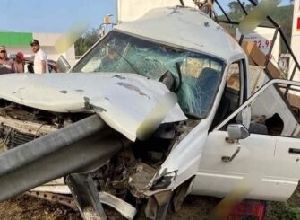 ¿Milagro o suerte? Picop sufre impactante accidente; estos ocurre con tripulantes