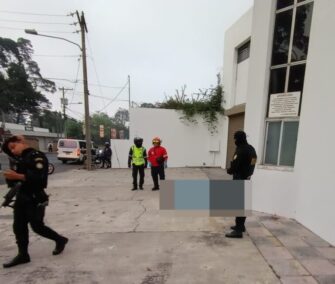 Hallan cuerpo sin vida con múltiples heridas en la zona 14 de la capital