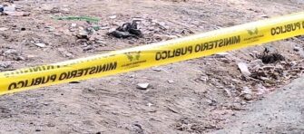 Encuentran cuerpos sin vida envueltos en sábanas en bulevar El Naranjo, Mixco