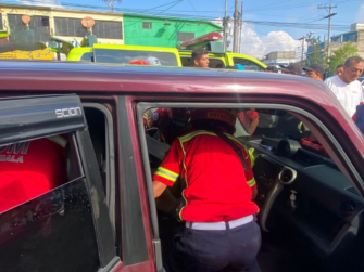 Ataque armado en la ciudad de Guatemala deja un herido tras tiroteo contra conductor de taxi.