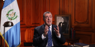 ¿De qué trata la iniciativa de ley de Arévalo para destituir a fiscal general?