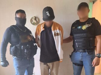 Ligan a proceso a capturado tras muerte de Farruko Pop