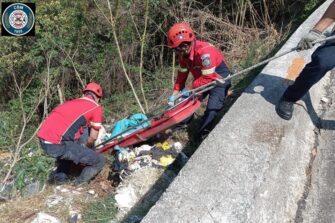 Hallan dos cuerpos en estado de descomposición en basurero clandestino de la zona 25