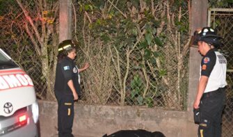 Misterio en San José Pinula: Encuentran cuerpo a la orilla de la carretera
