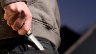 Policía captura a hombre por herir a menor en disputa